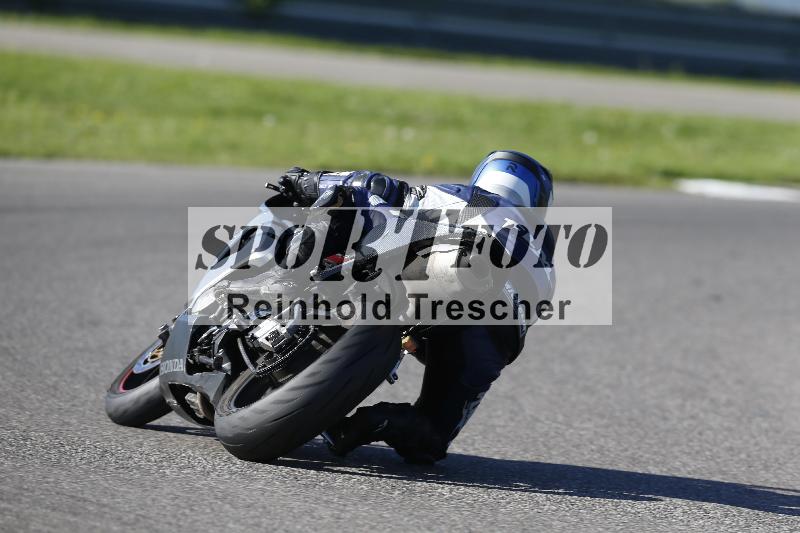/55 20.09.2025 Speer Racing ADR/Gruppe gruen/backside